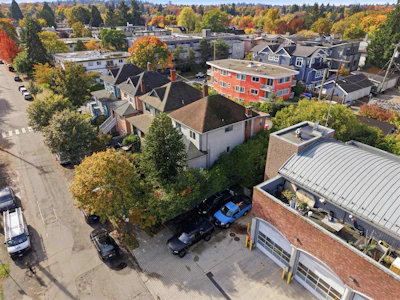 2833 Quebec Street - 3