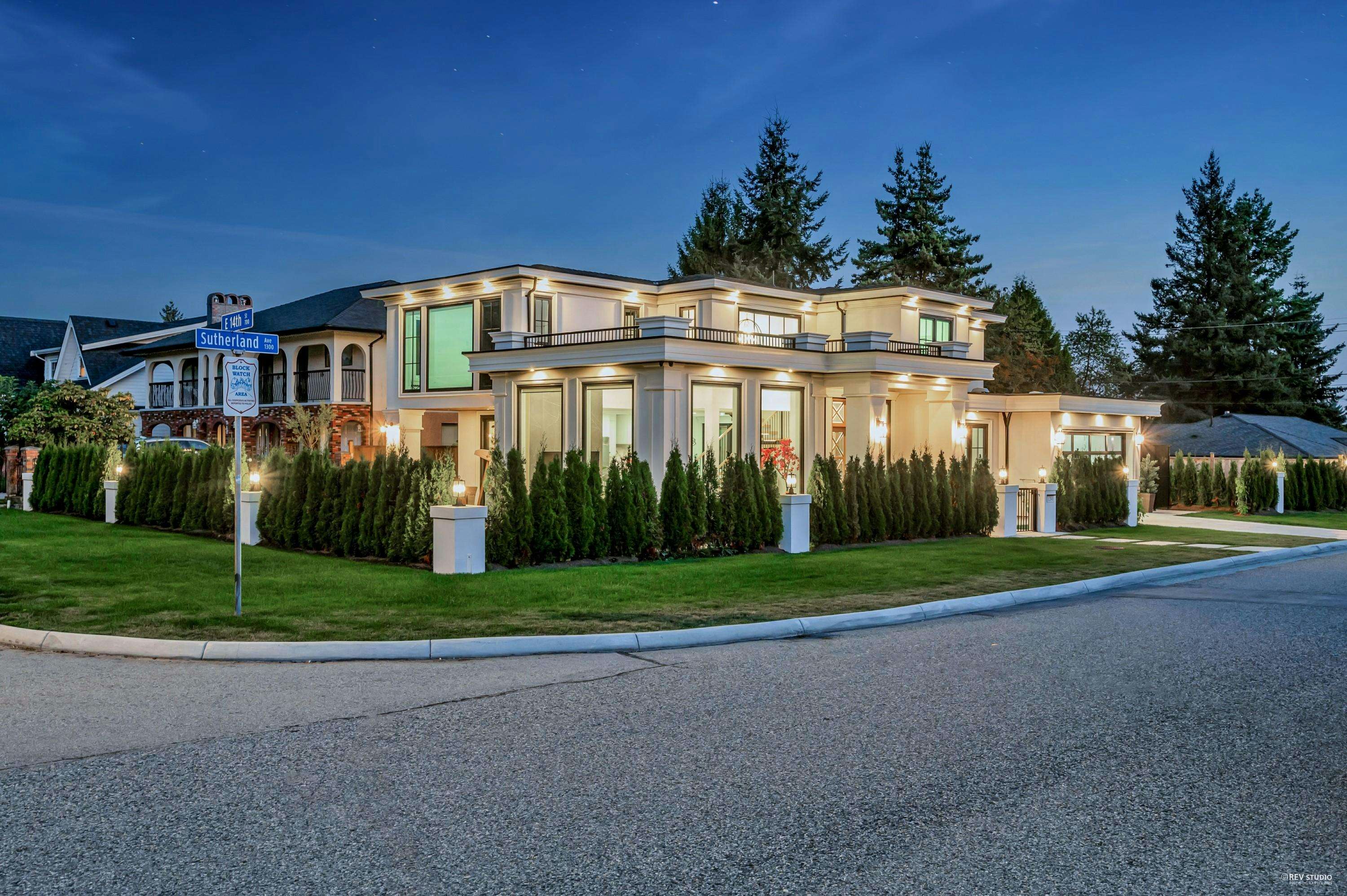 1390 Sutherland Avenue, North Vancouver, BC, V7L 4B2