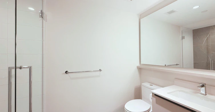 28**-612 Elmwood Street, Coquitlam, BC, V3J 0W1 - 6