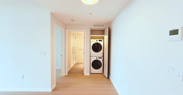28**-612 Elmwood Street, Coquitlam, BC, V3J 0W1 - 7