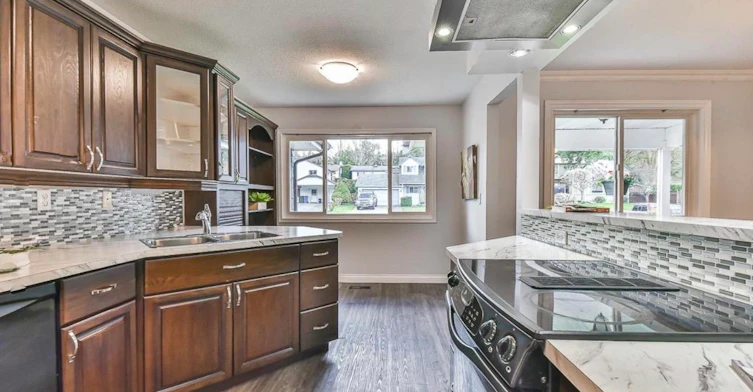 3633 Burnside Drive, Abbotsford, BC, V4A 5M3 - 7