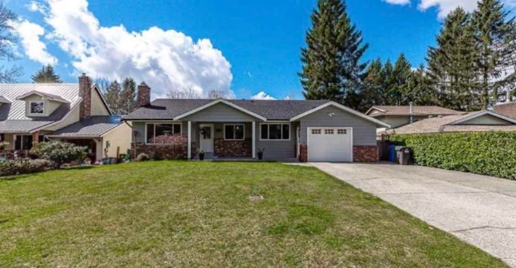3633 Burnside Drive, Abbotsford, BC, V4A 5M3