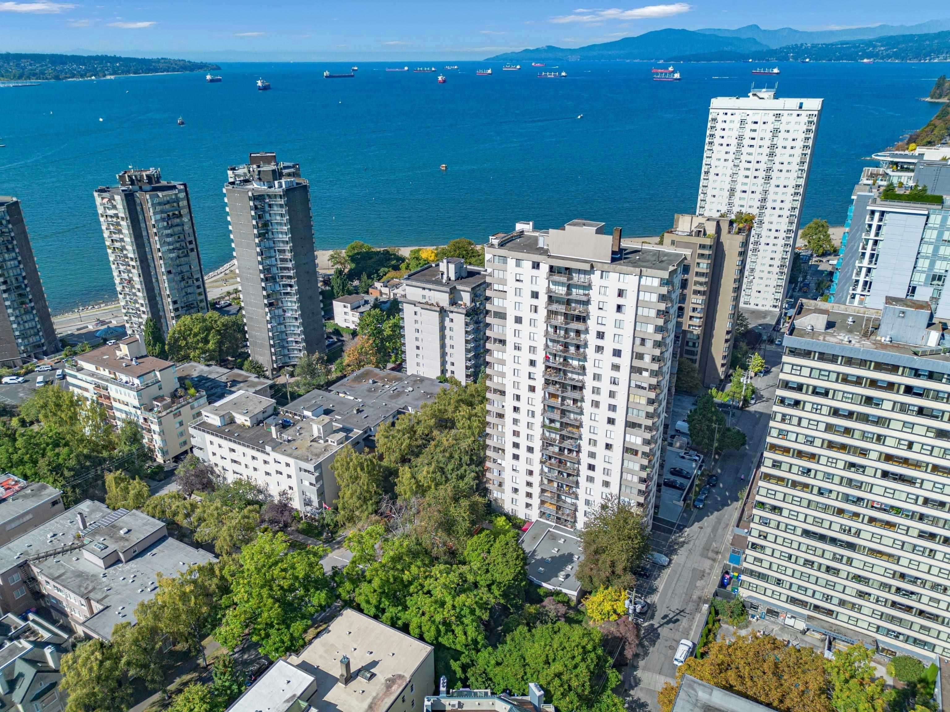 906-1251 Cardero Street, Vancouver, BC, V6G 2H9