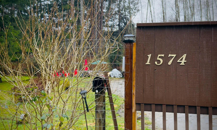 1574 Burton Road