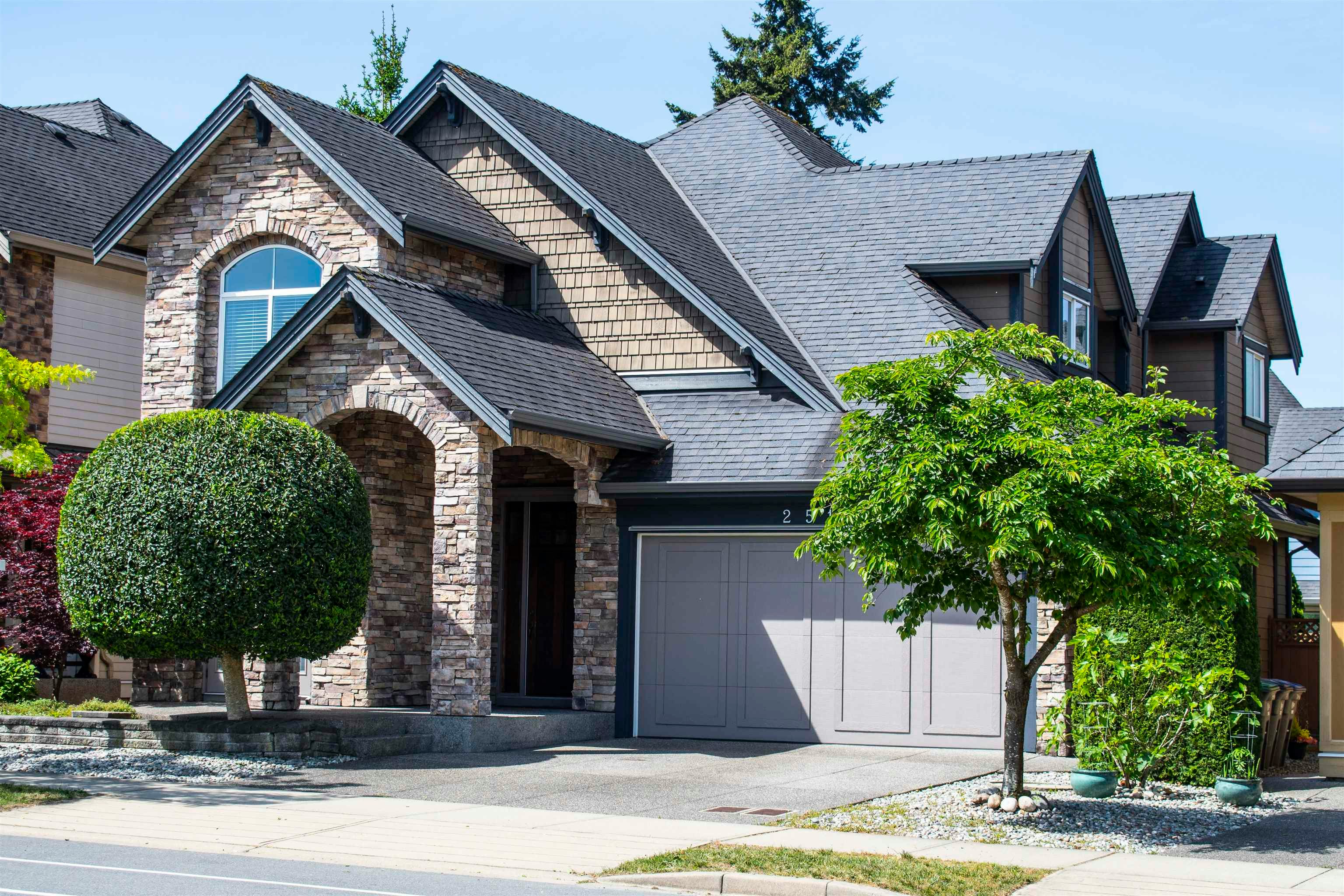 2513 164 Street, Surrey, BC, V3S 0E2