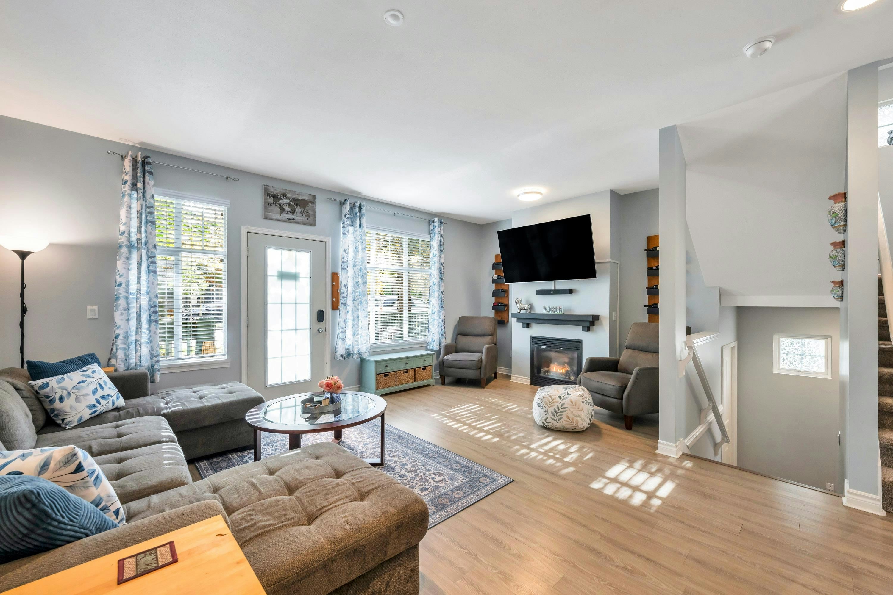 70-6050 166 Street - 3
