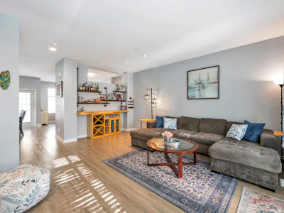 70-6050 166 Street - 5