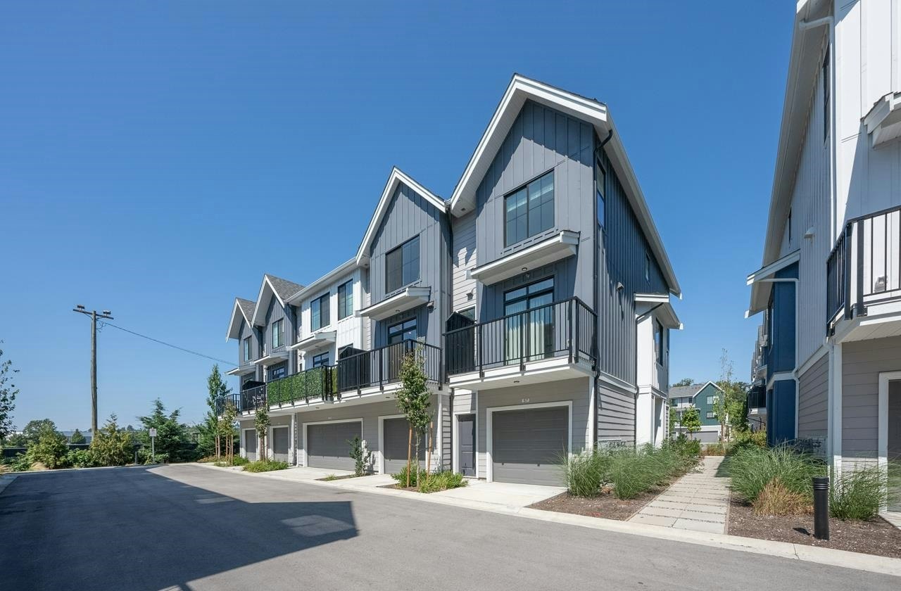 56-488 Furness Street, New Westminster, BC, V3M 5B3