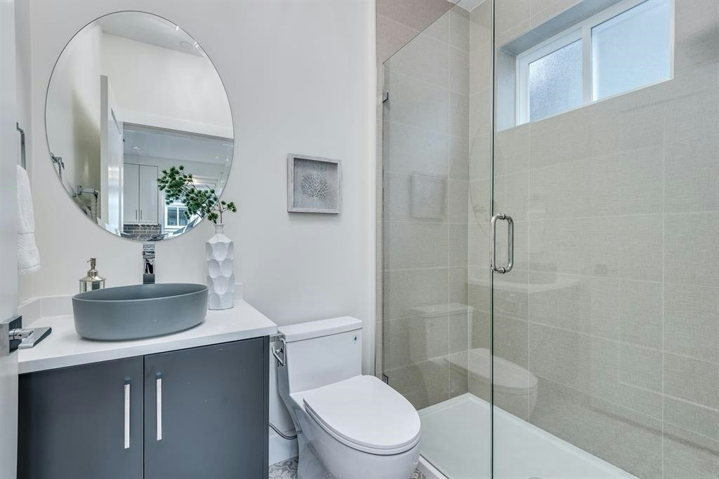 5222 Argyle Street, Vancouver, BC, V5P 0E5 - 8