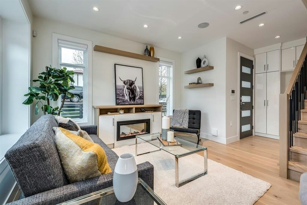 5222 Argyle Street, Vancouver, BC, V5P 0E5 - 3