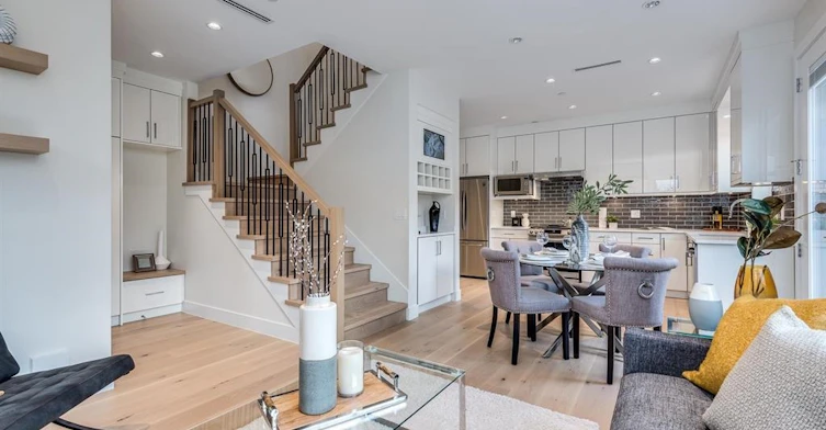 5222 Argyle Street, Vancouver, BC, V5P 0E5 - 4