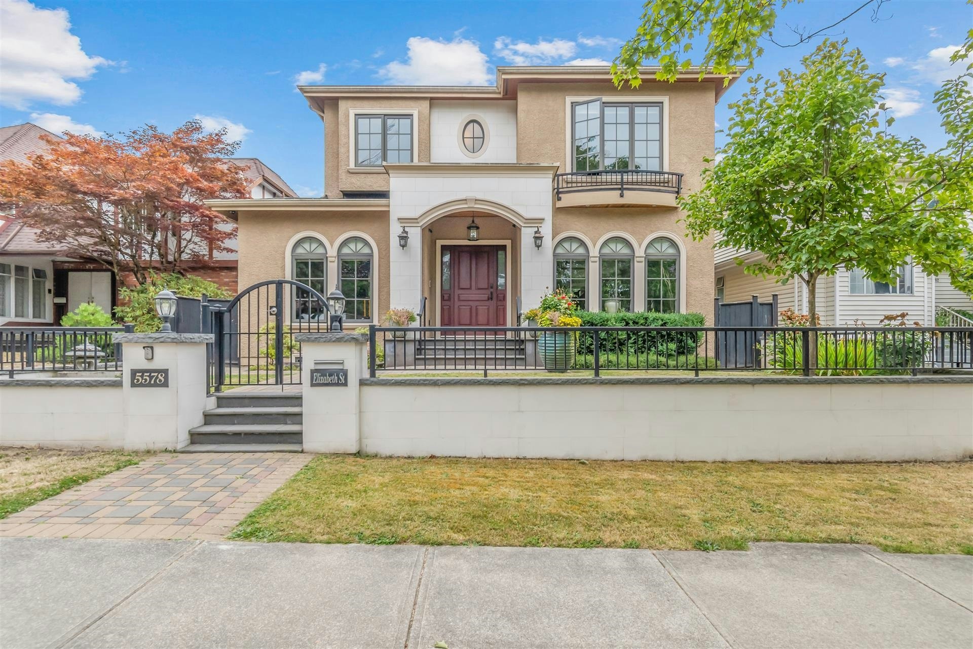 5578 Elizabeth Street, Vancouver, BC, V5Y 3J9