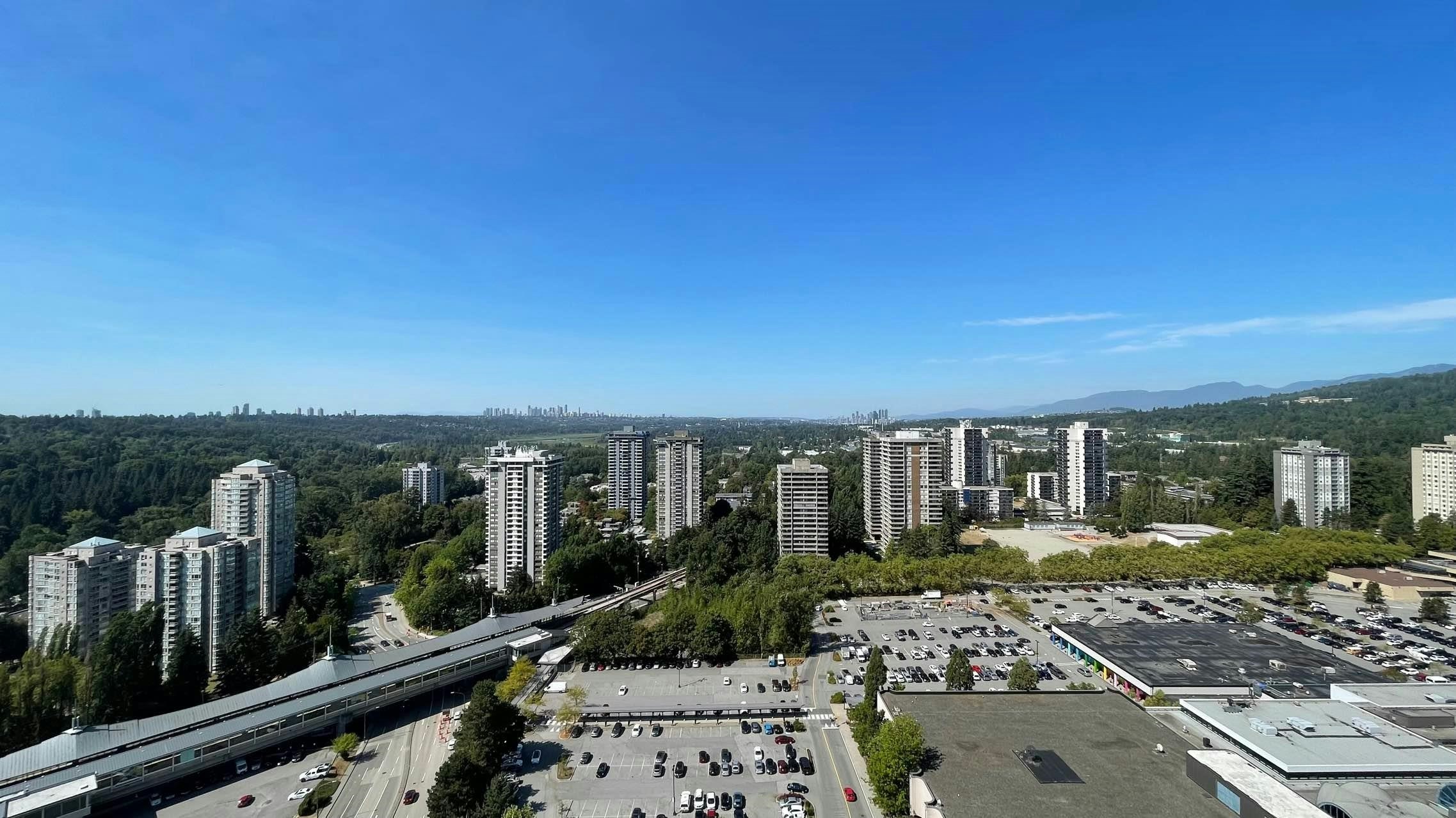 3833 Evergreen Place, Burnaby, BC, V3J 1N4 - 11