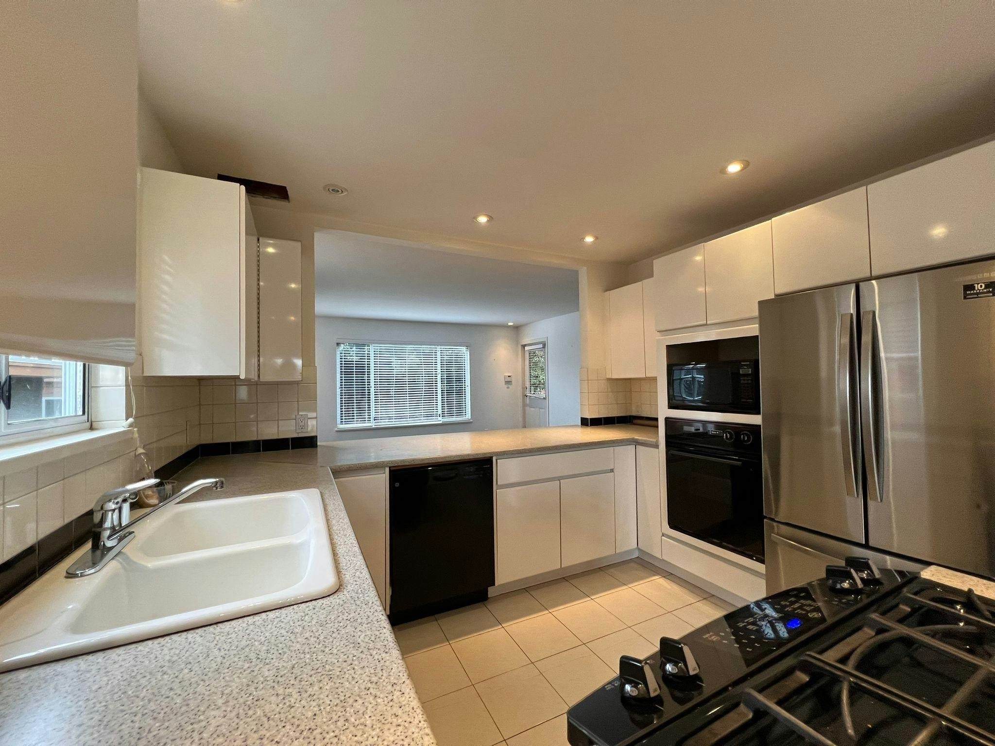 2333 Marine Drive, West Vancouver, BC, V7V 1K9 - 6