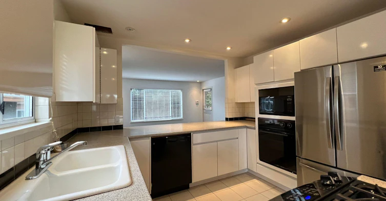 2333 Marine Drive, West Vancouver, BC, V7V 1K9 - 6