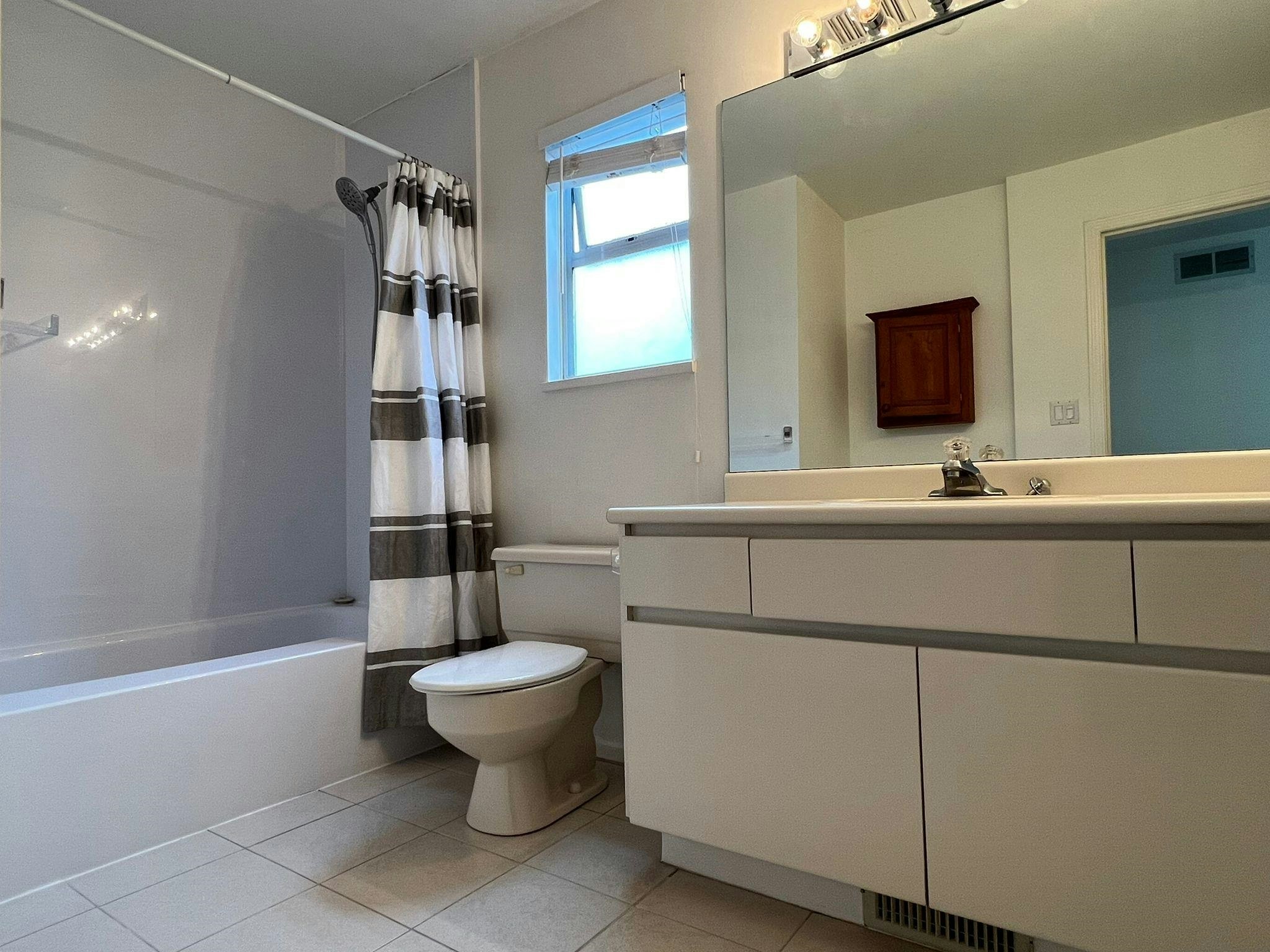 2333 Marine Drive, West Vancouver, BC, V7V 1K9 - 18