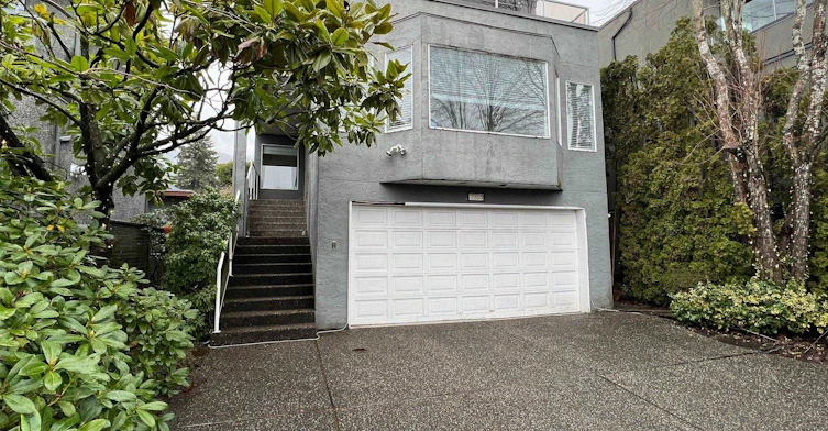 2333 Marine Drive, West Vancouver, BC, V7V 1K9