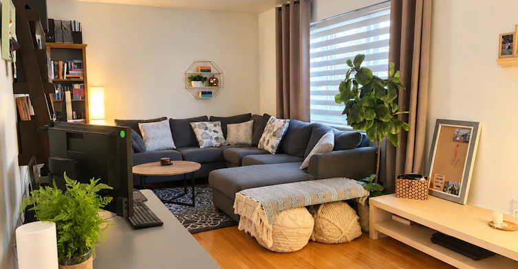2-4095 Rue Broadway, Montréal, QC, H8T 1T6
