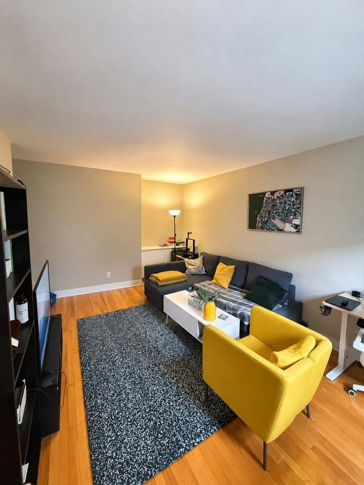 23-4095 Rue Broadway, Montréal, QC, H8T 1T6