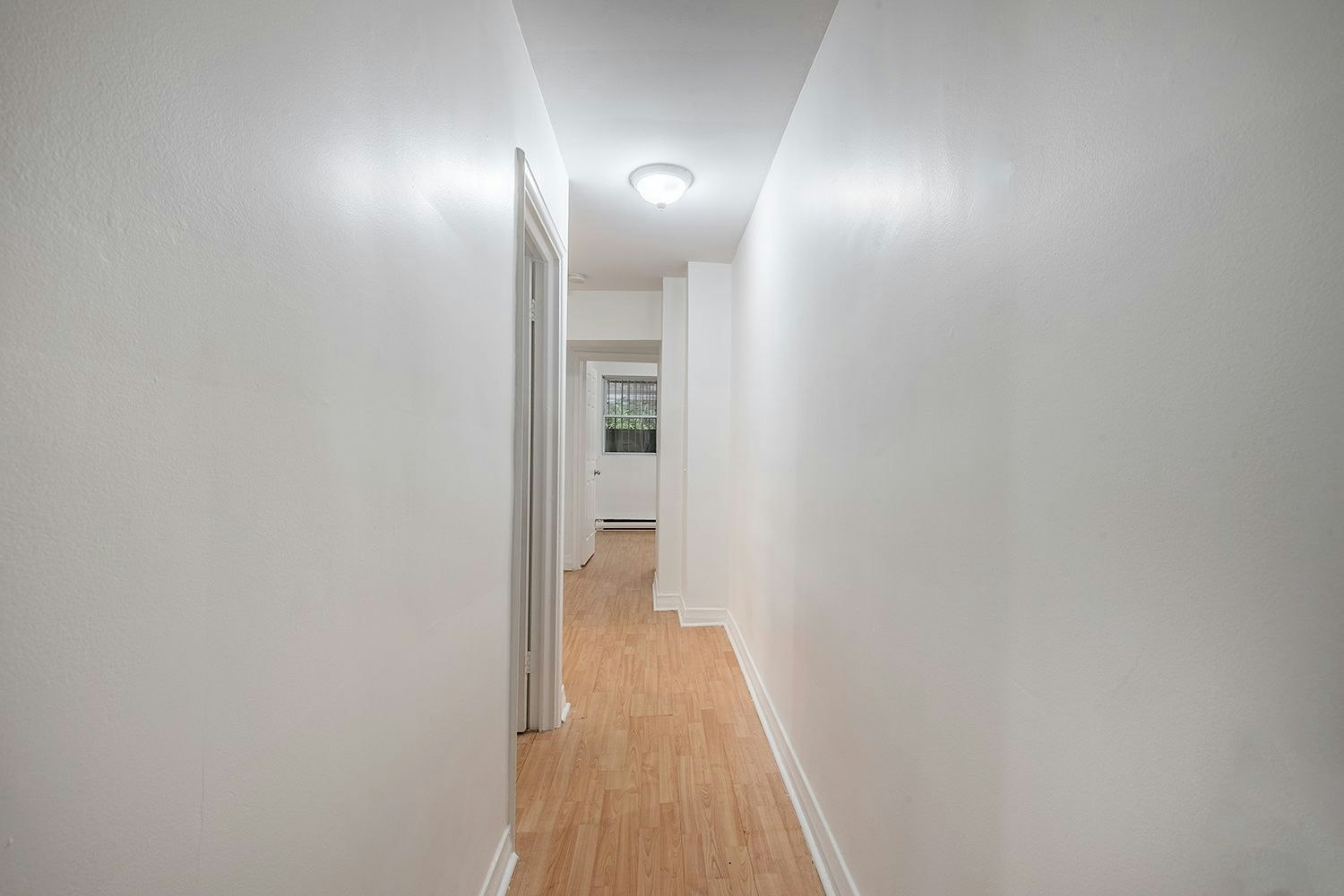 1-4510 Avenue Bourbonnière, Montréal, QC, H1X 2M5 - 4