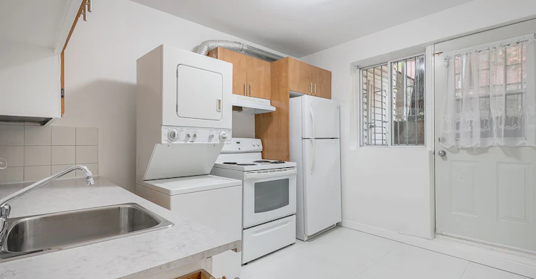 1-4510 Avenue Bourbonnière, Montréal, QC, H1X 2M5 - 2