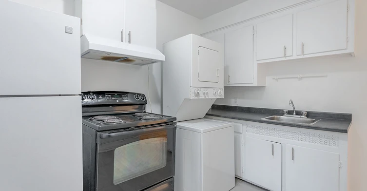 2-4510 Avenue Bourbonnière, Montréal, QC, H1X 2M5 - 2
