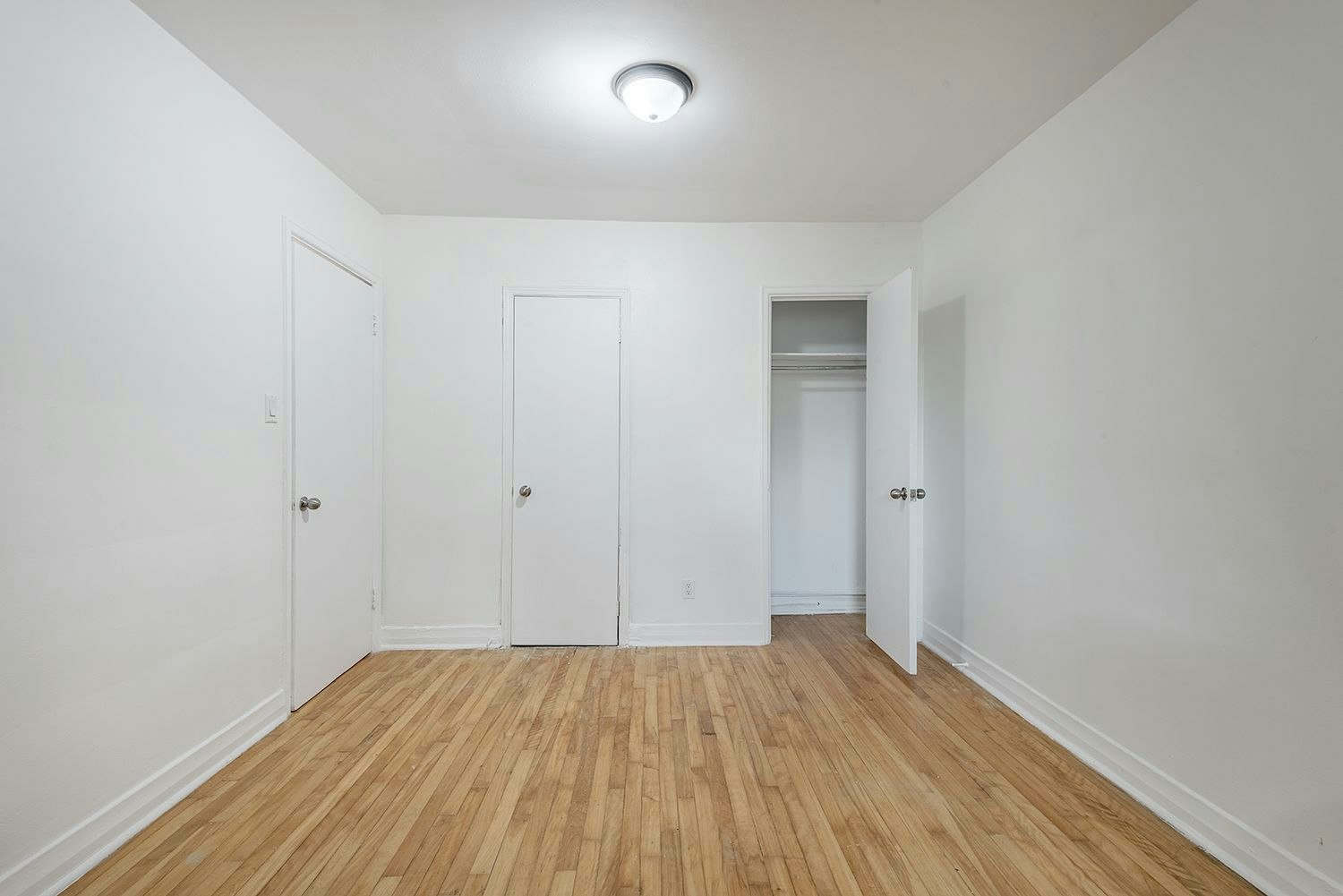 2-4510 Avenue Bourbonnière, Montréal, QC, H1X 2M5 - 5