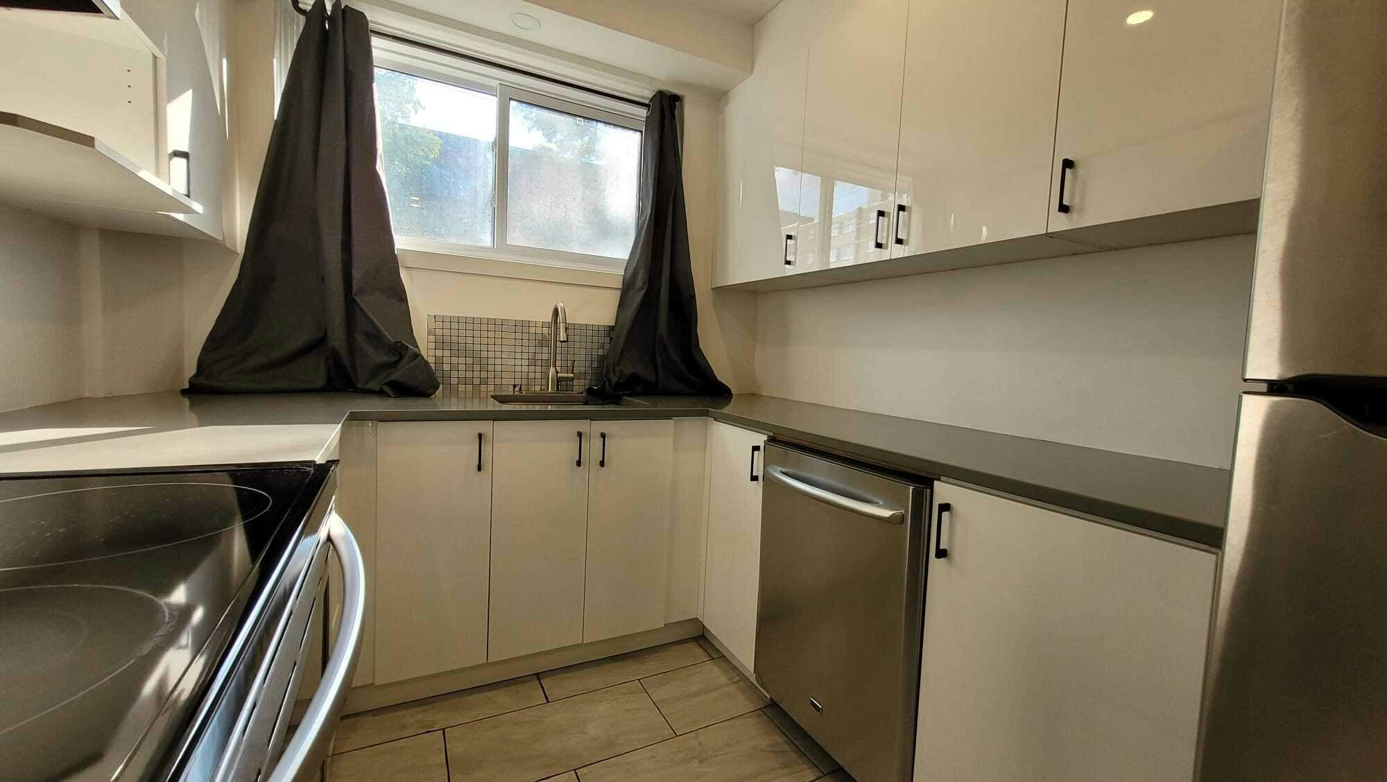 2-3485 Ellendale Avenue, Montréal, QC, H3S 1W8 - 8