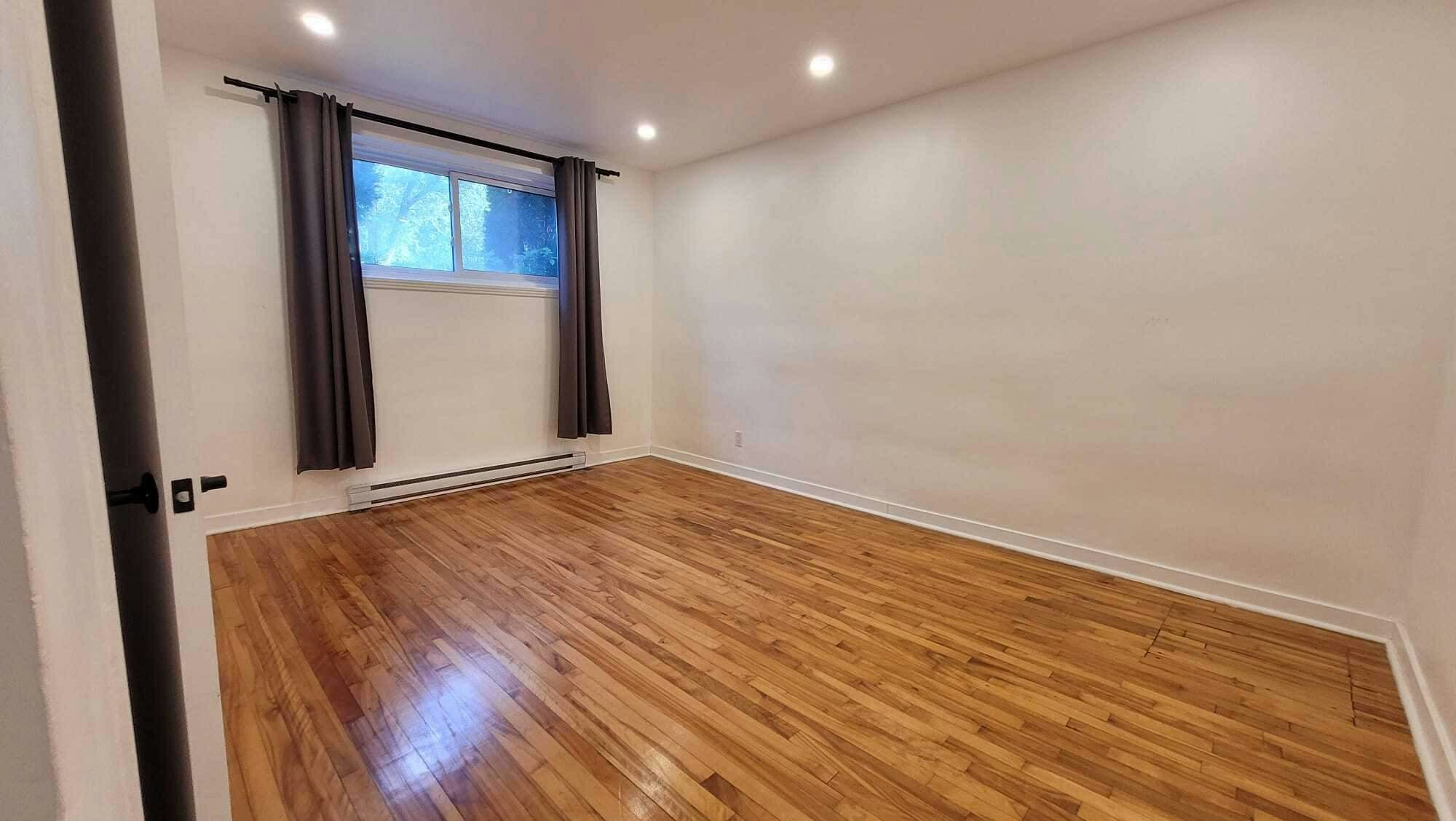 2-3485 Ellendale Avenue, Montréal, QC, H3S 1W8 - 2