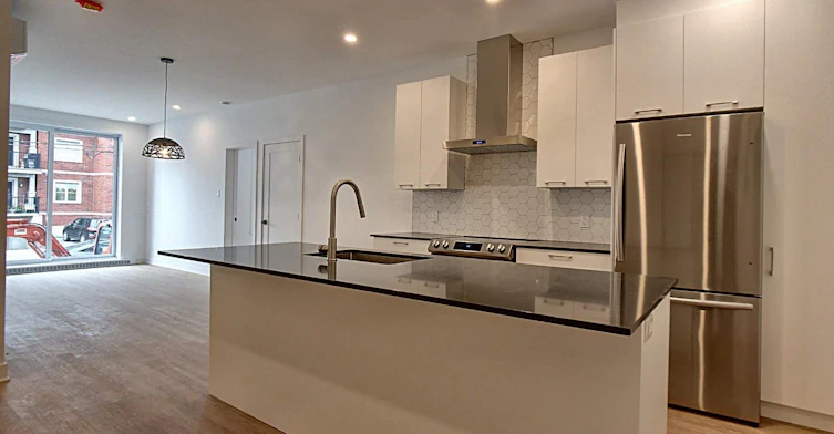 103-8968 Rue Airlie, Montréal, QC, H8R 2A1 - 14