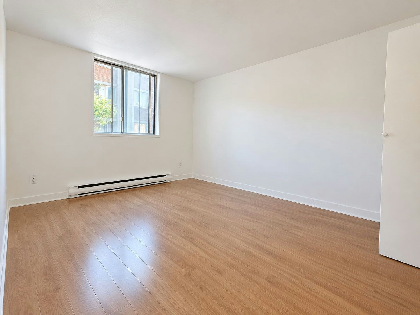 107-1595 Bd Henri Bourassa O, Montréal, QC, H3M 3B4 - 4