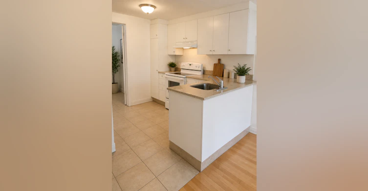 11-2371 Avenue Des érables, Montréal, QC, H2K 3V4 - 3