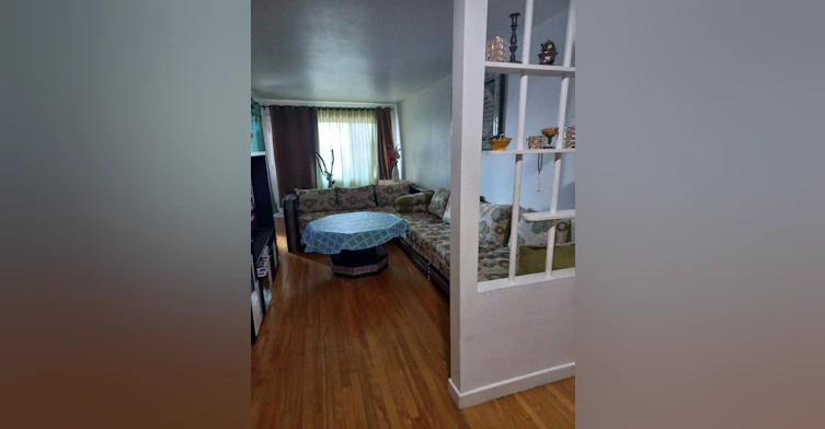 202-2710 Rue Provost, Montréal, QC, H8S 1R4