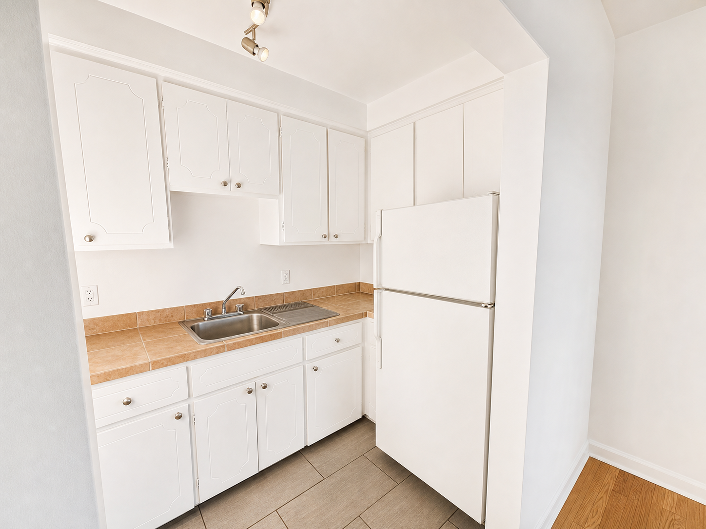 208-147 17e Avenue, Montréal, QC, H8S 3N7 - 6