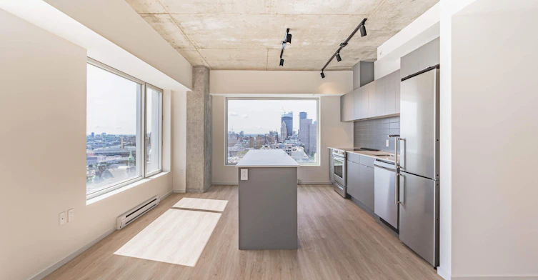Two bedroom C7-530 Saint Hubert Street, Montréal, QC, H2Y 0B9 - 2