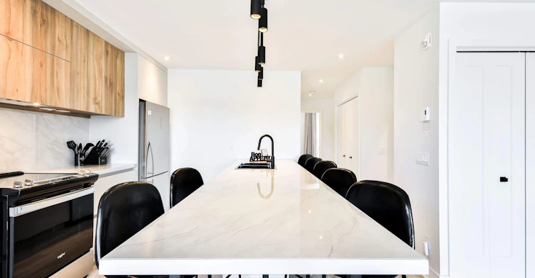 Suite 21-68 Rue Saint Vincent, Sainte-Agathe-des-Monts, QC, J8C 2A6