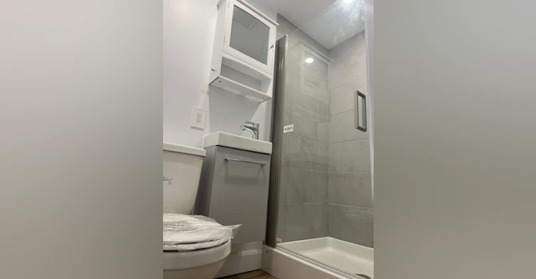111-4550 Rue Rivard, Montréal, QC, H2J 2N3 - 3