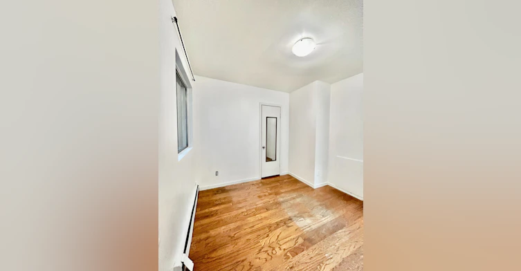 303-4301 Rue De La Roche, Montréal, QC, H2J 3H8 - 6