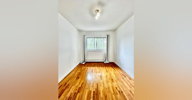404-4301 Rue De La Roche, Montréal, QC, H2J 3H8 - 4