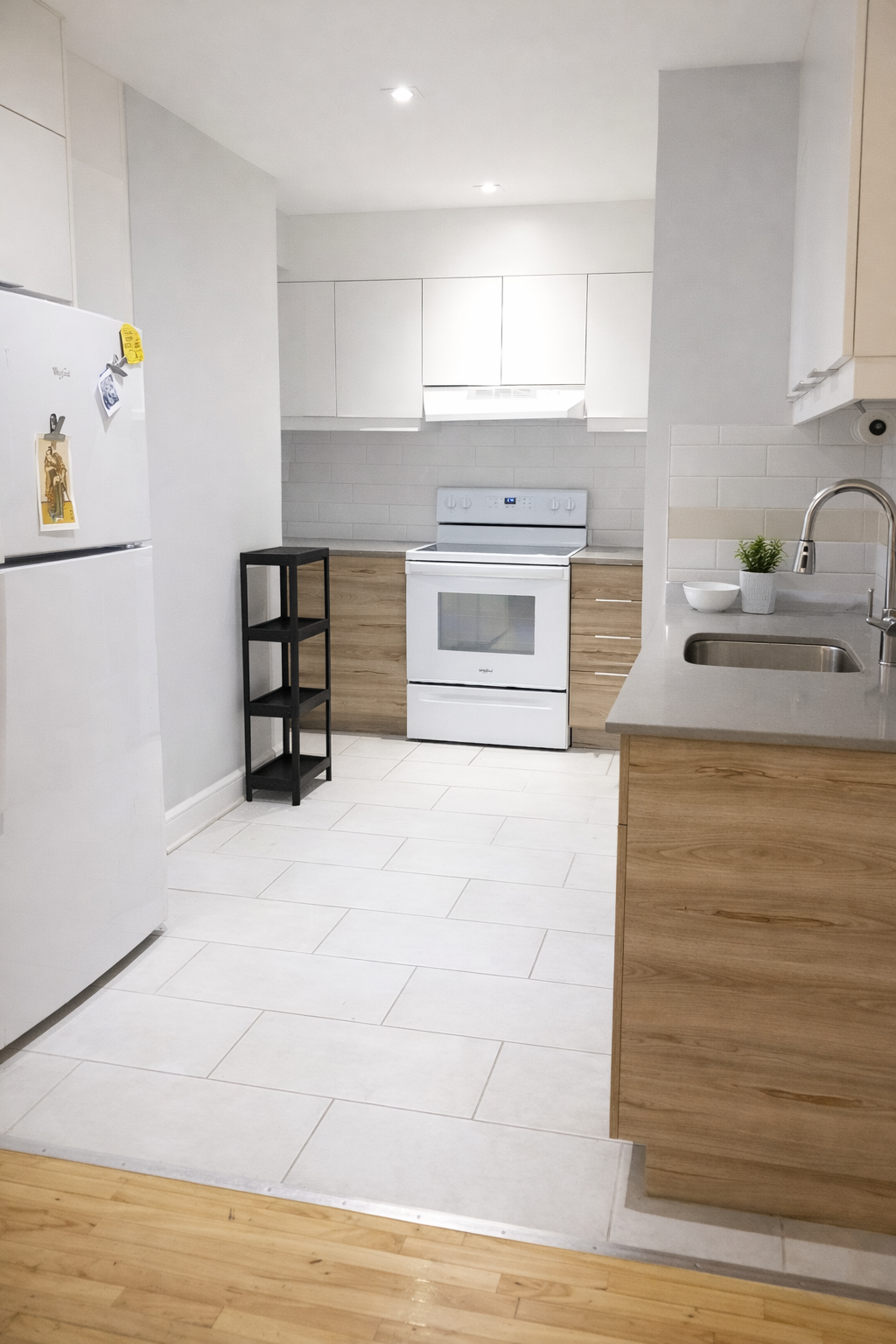 201-3960 Wellington Street, Montréal, QC, H4G 1V3 - 4