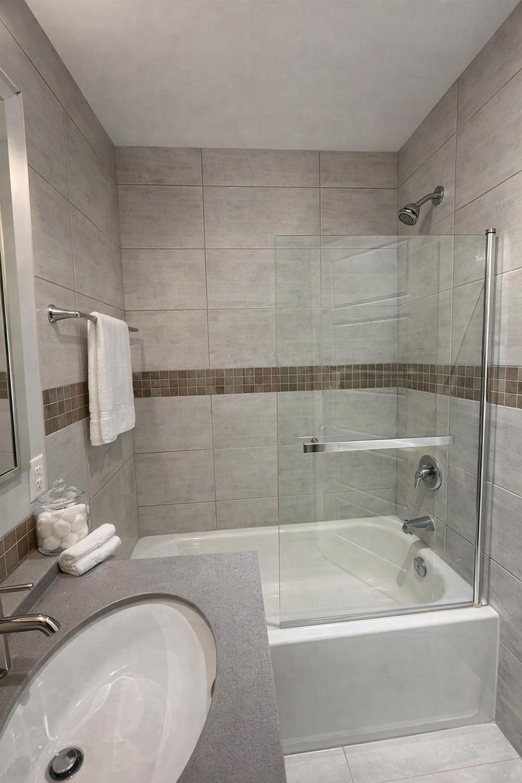 201-3960 Wellington Street, Montréal, QC, H4G 1V3 - 6