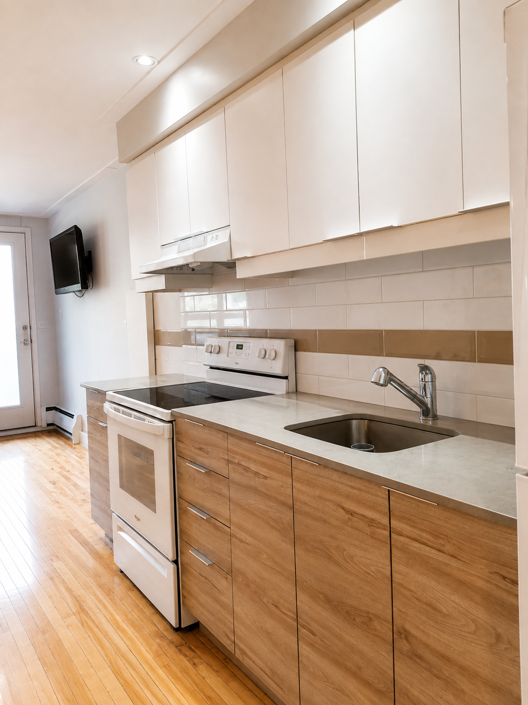 205-3960 Wellington Street, Montréal, QC, H4G 1V3 - 4