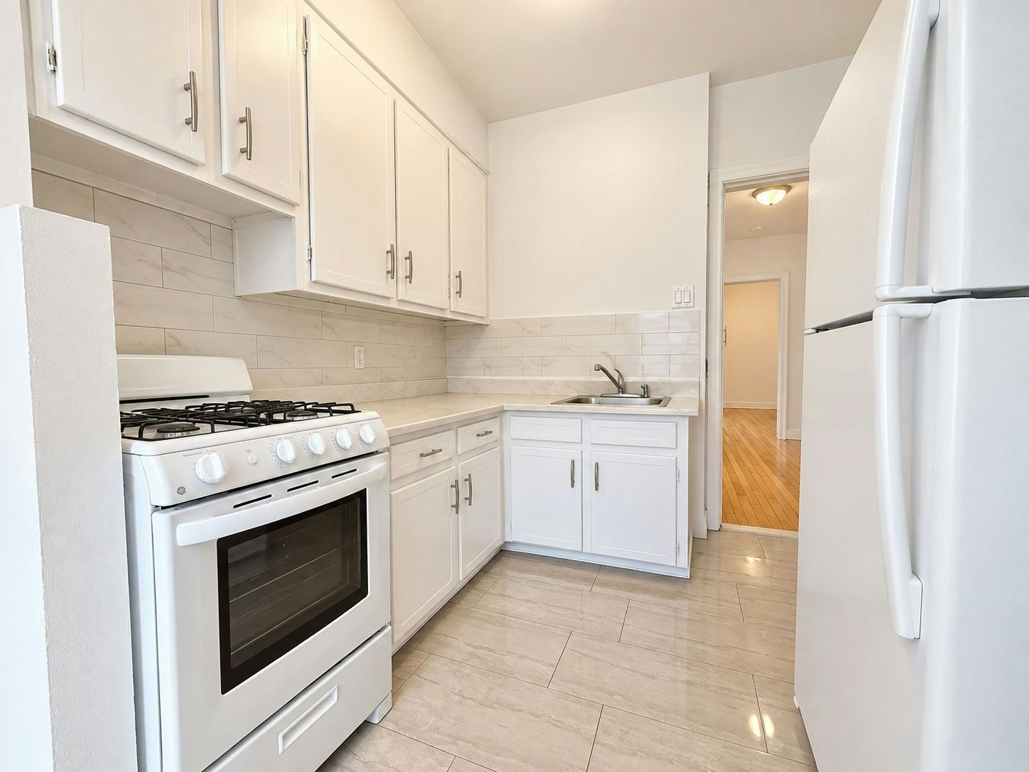 7-3465 Rue Stanley, Montréal, QC, H3A 1S2 - 6