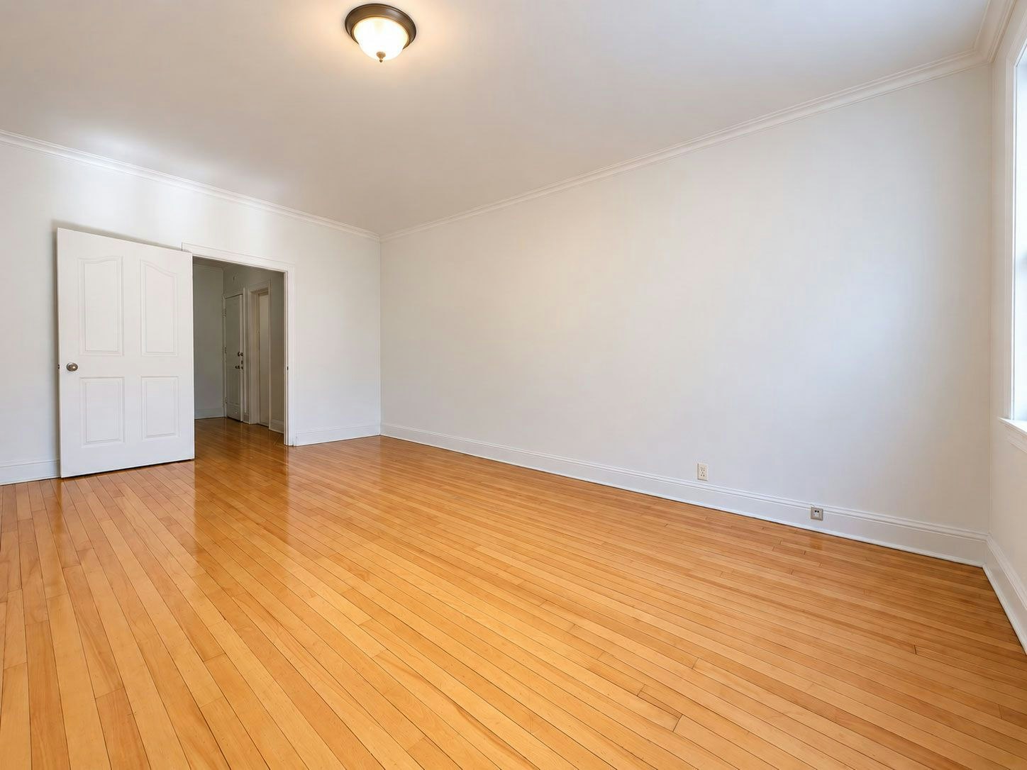 7-3465 Rue Stanley, Montréal, QC, H3A 1S2 - 3
