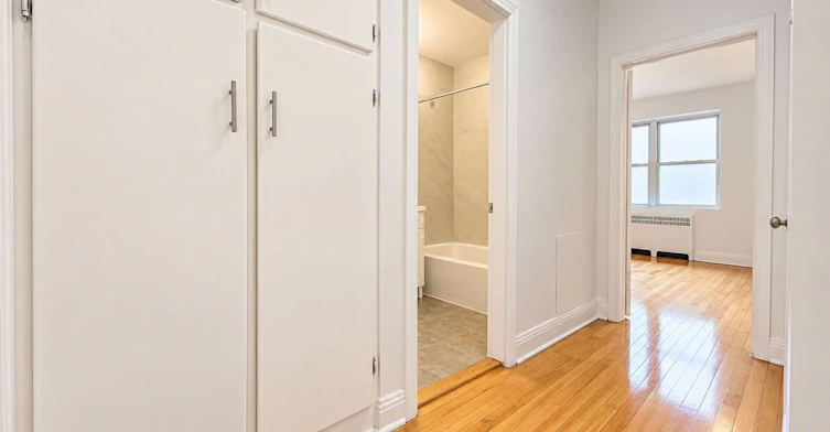 7-3465 Rue Stanley, Montréal, QC, H3A 1S2 - 8