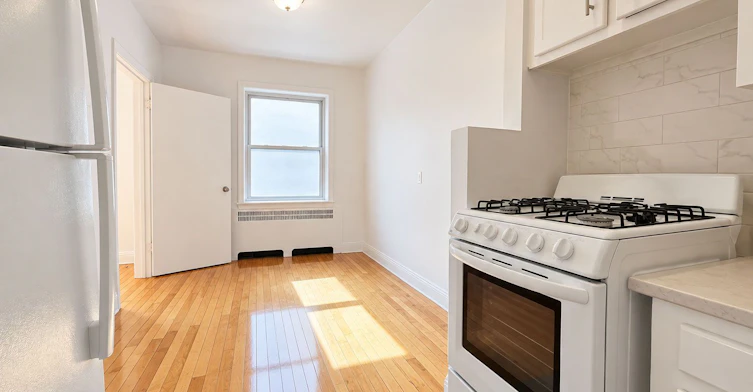 7-3465 Rue Stanley, Montréal, QC, H3A 1S2 - 5