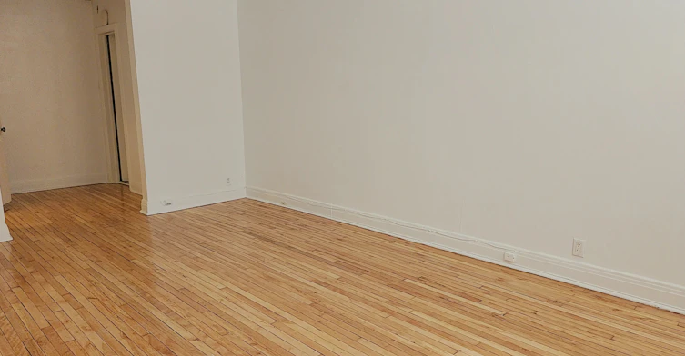18-3465 Rue Stanley, Montréal, QC, H3A 1S2 - 2