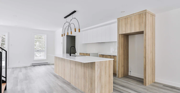 1092 -1092 Chemin De La Montagne, Sainte-Agathe-des-Monts, QC, J8C 2Z7 - 3