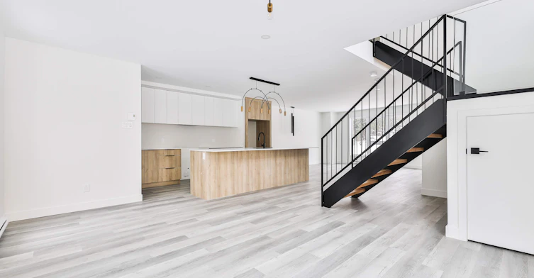 1092 -1092 Chemin De La Montagne, Sainte-Agathe-des-Monts, QC, J8C 2Z7 - 2