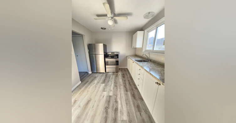 304-180 Edinburgh Street, Peterborough, ON, K9H 3E2 - 10